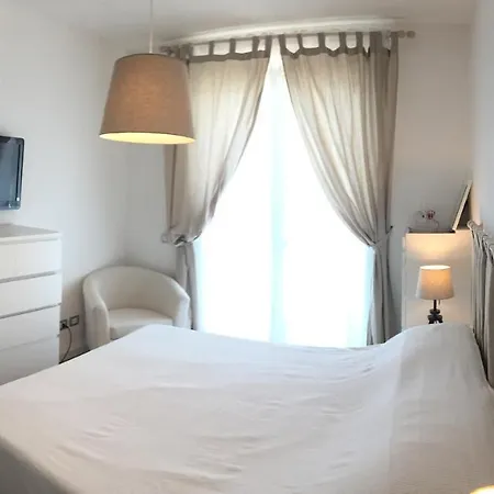 Apartahotel Vicus Arilica Cavalcaselle